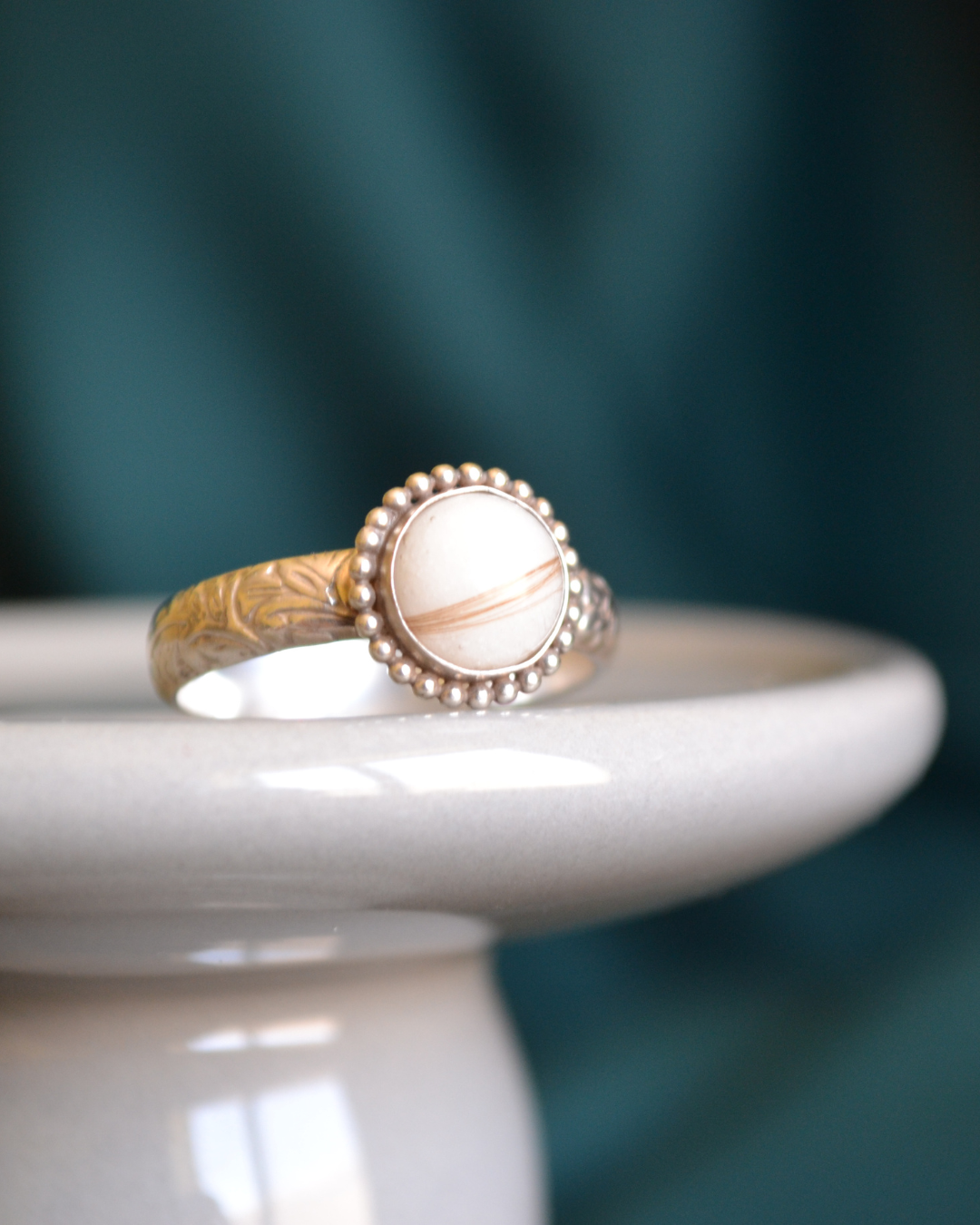 Keepsake Garland Ring