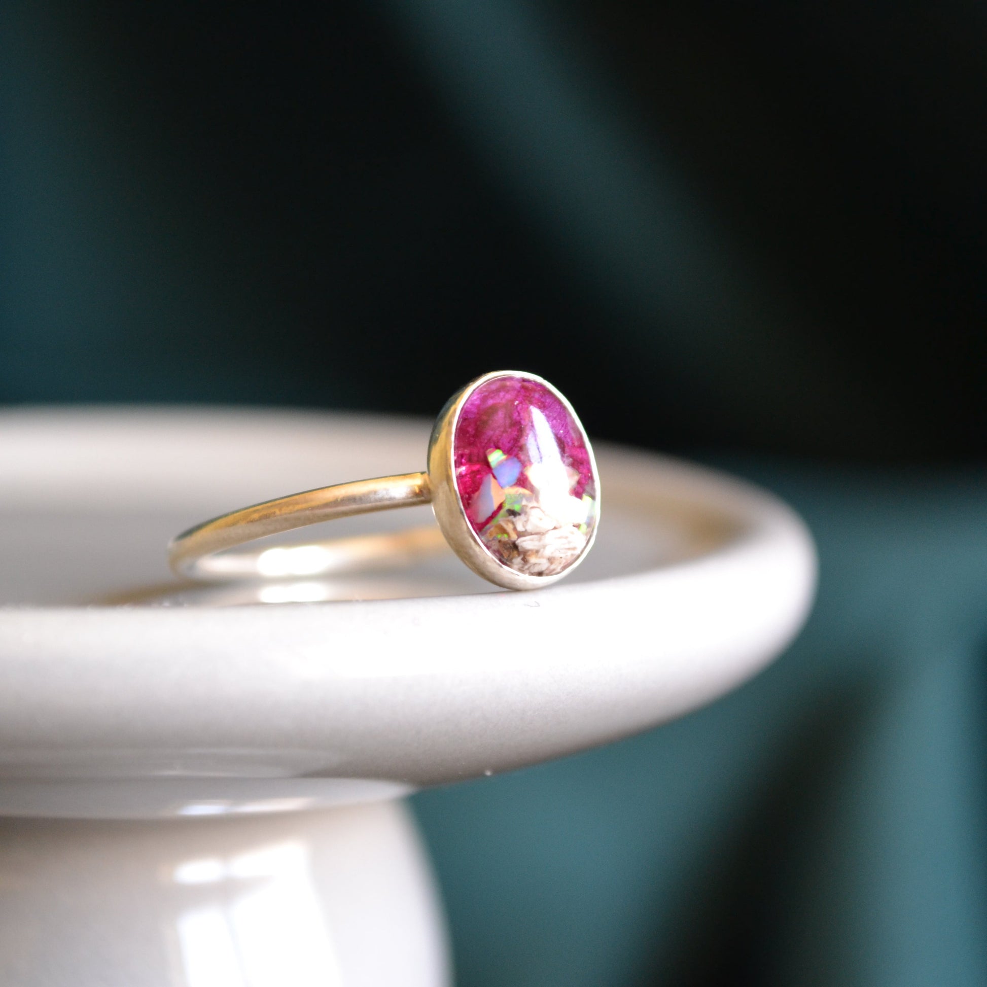 Petite Oval Ring